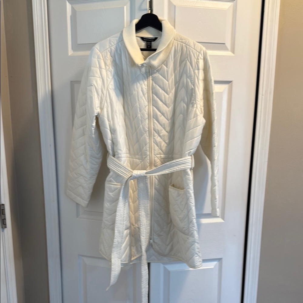Athleta Women's Quilted Cream Jacket